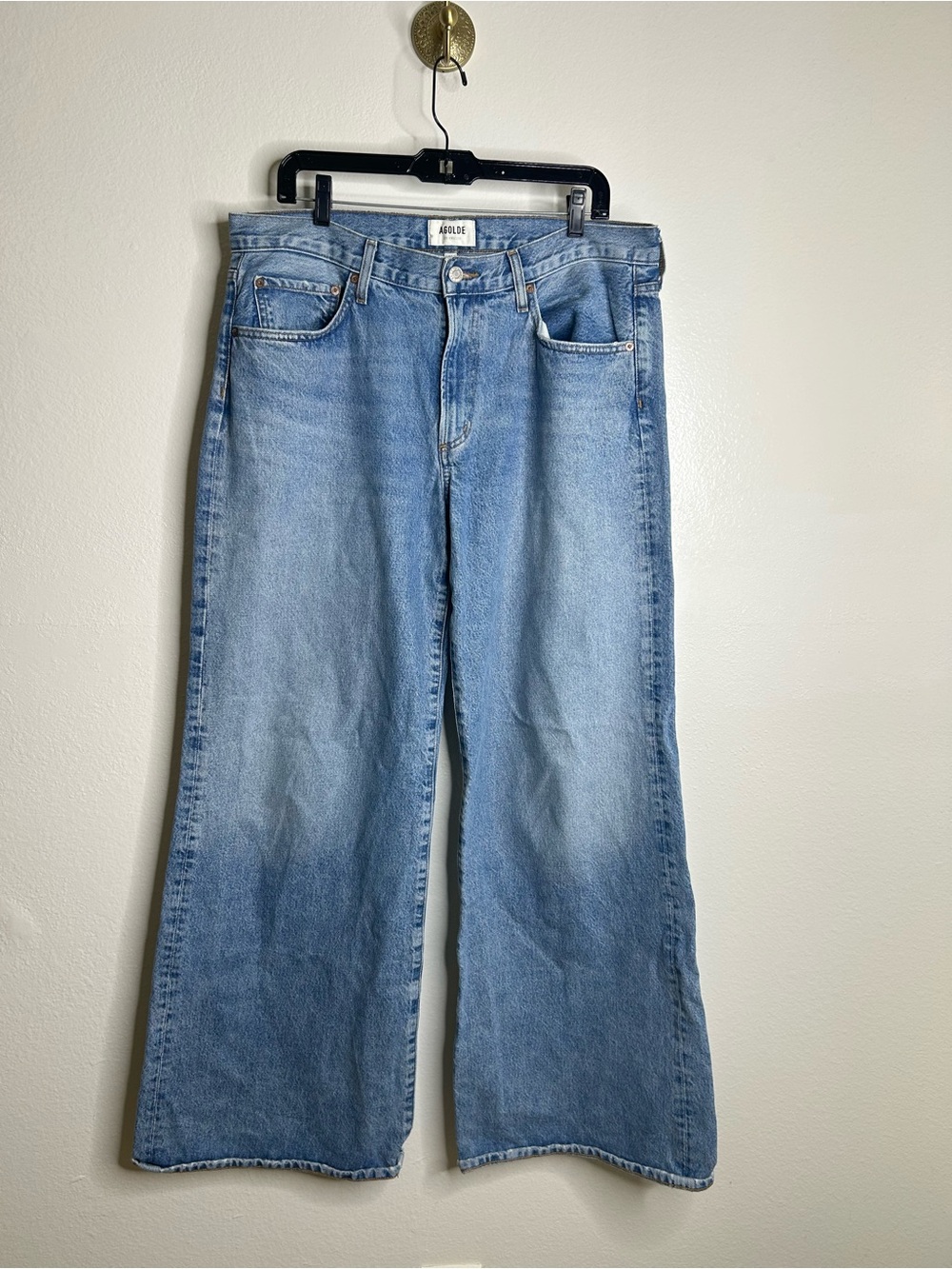 AGOLDE Clara Low Rise Baggy Flare Jeans Size 30